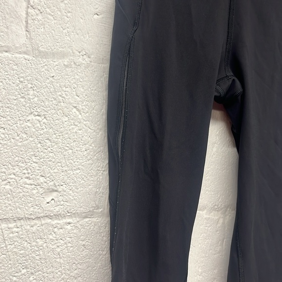 LULULEMON Pace Perfect Crop (17") Black Leggings W6aeas SIZE 6 - Picture 4 of 7